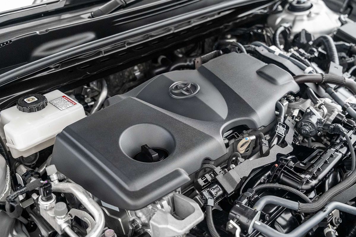 2024 Toyota Camry Ascent AXVH70R