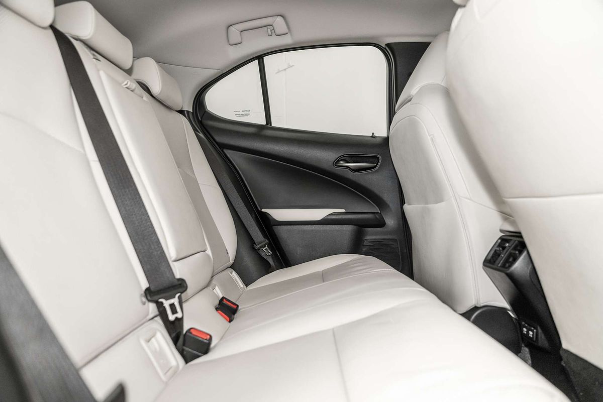 2019 Lexus UX UX250h Sport Luxury MZAH15R