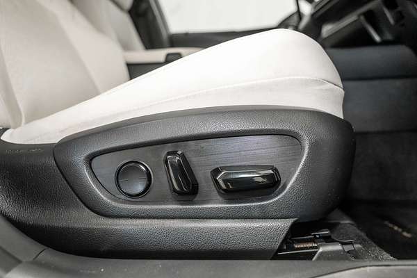 2019 Lexus UX UX250h Sport Luxury MZAH15R