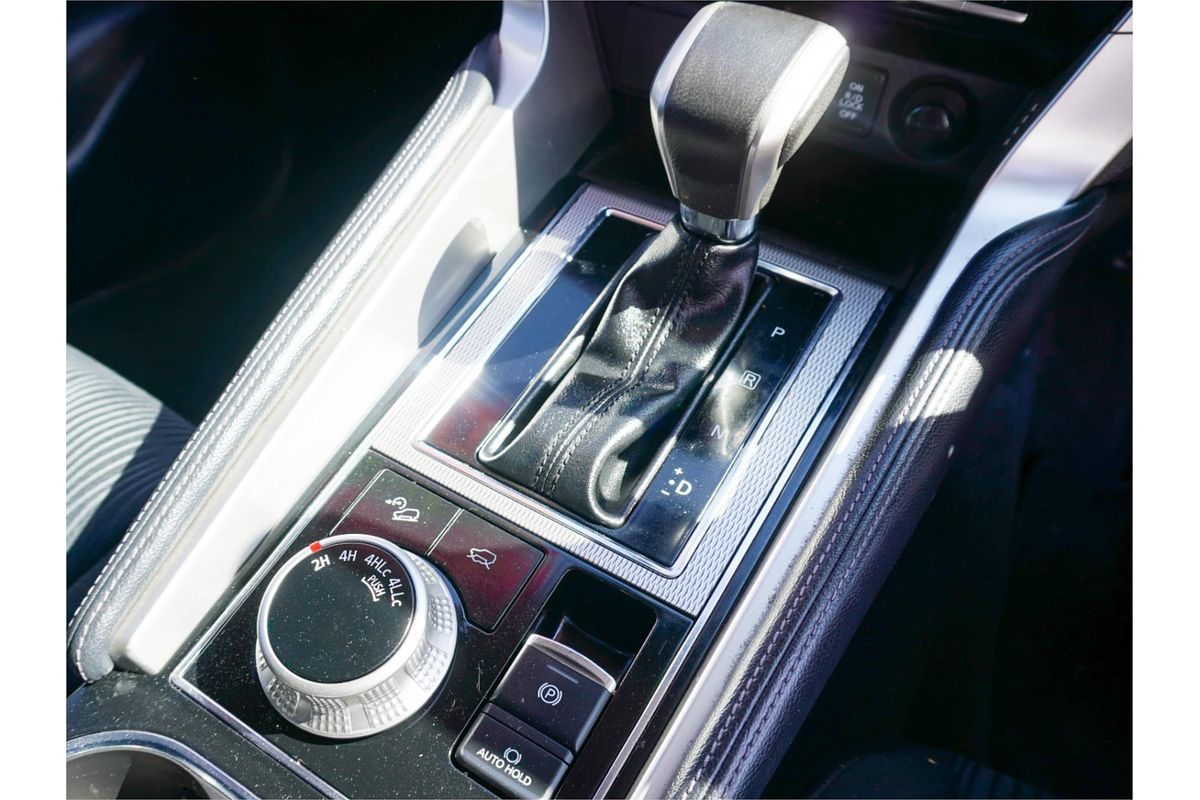 2021 Mitsubishi Pajero Sport GLS QF