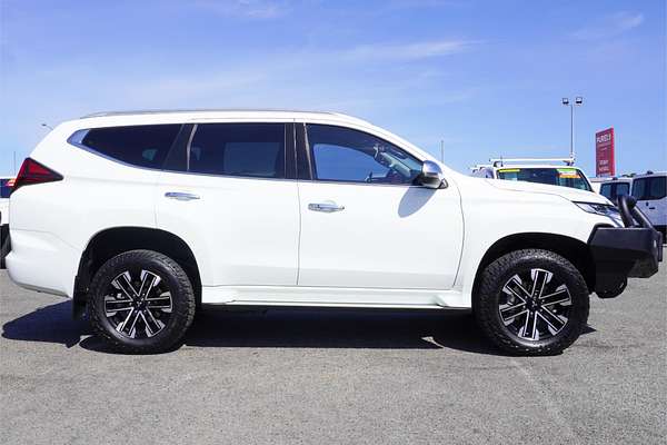 2021 Mitsubishi Pajero Sport GLS QF