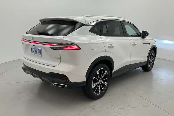 2025 MG HS Essence AS33