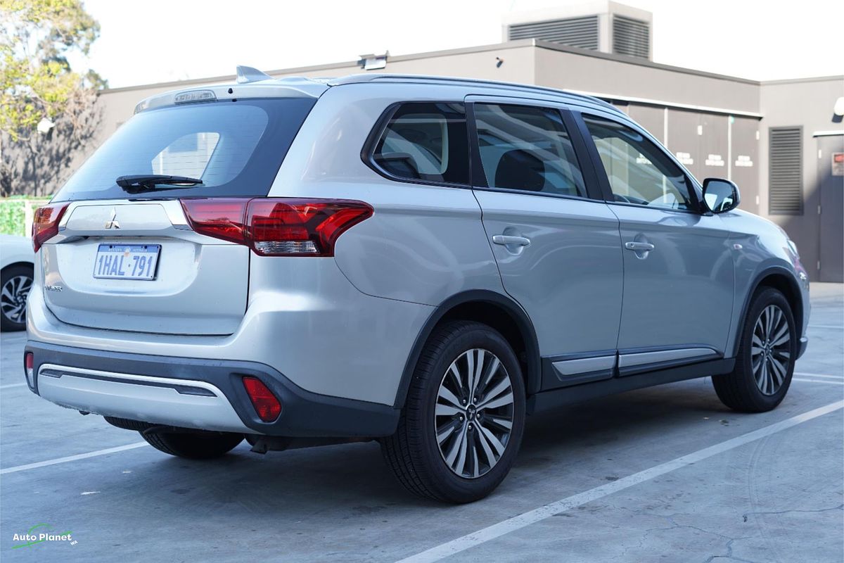 2019 Mitsubishi Outlander ES ZL
