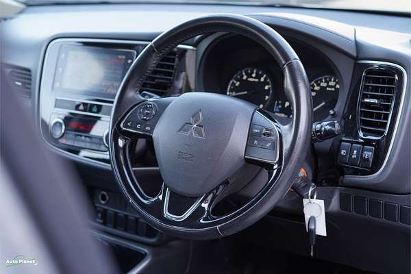 2019 Mitsubishi Outlander ES ZL