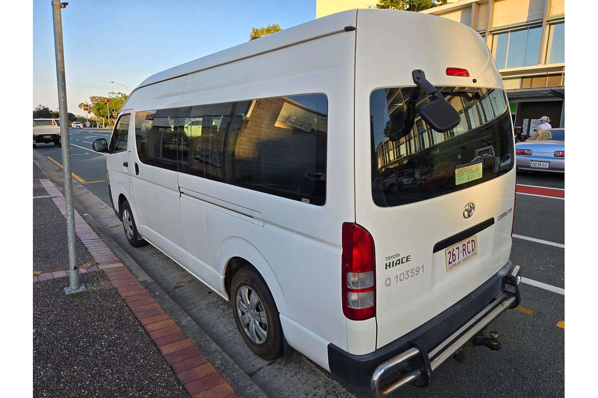 2010 Toyota Hiace