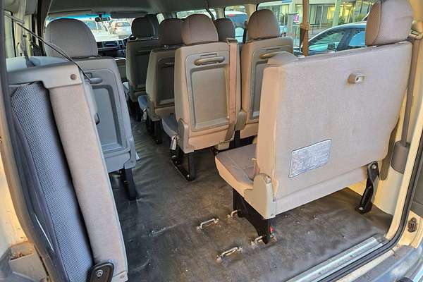 2010 Toyota Hiace