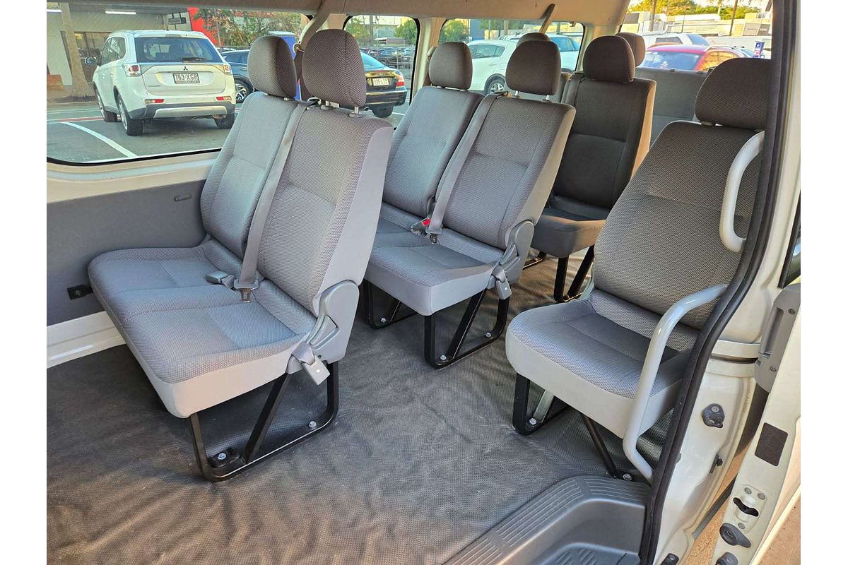 2010 Toyota Hiace