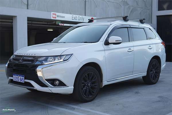 2017 Mitsubishi Outlander PHEV LS ZK