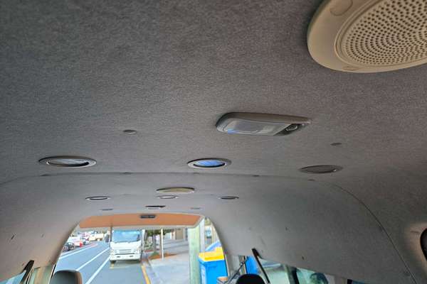 2010 Toyota Hiace