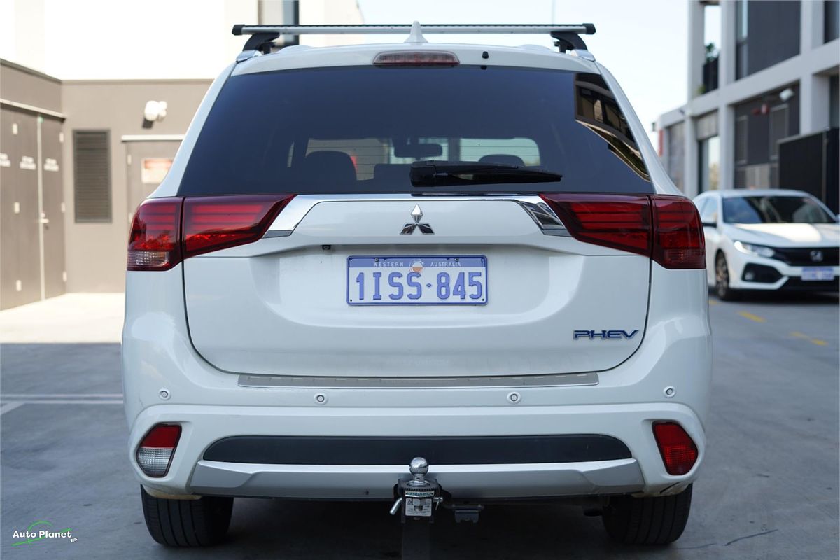 2017 Mitsubishi Outlander PHEV LS ZK