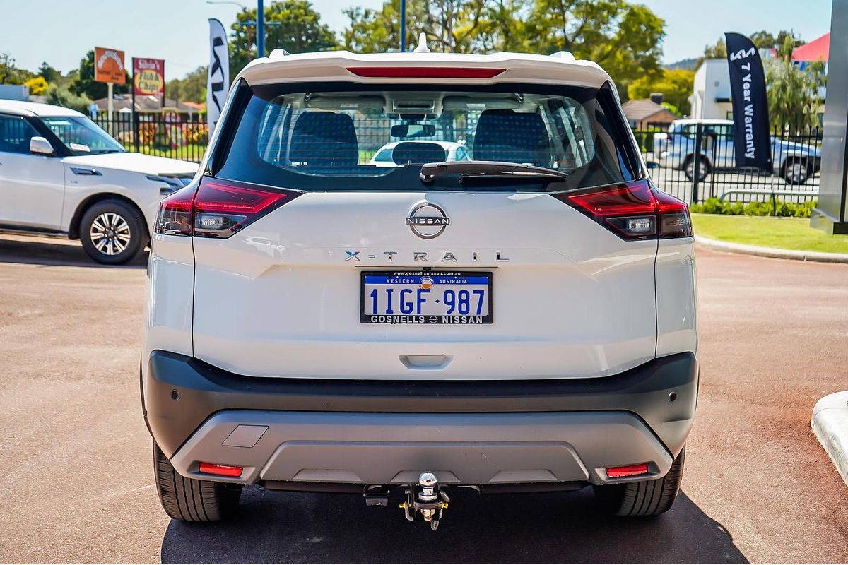 2024 Nissan X-TRAIL ST T33