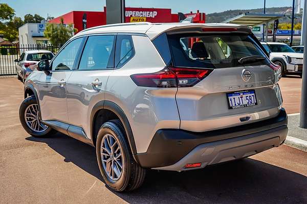 2024 Nissan X-TRAIL ST T33