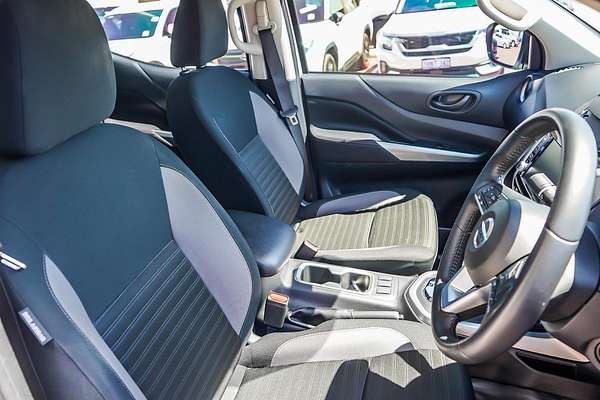 2023 Nissan Navara SL D23 Rear Wheel Drive