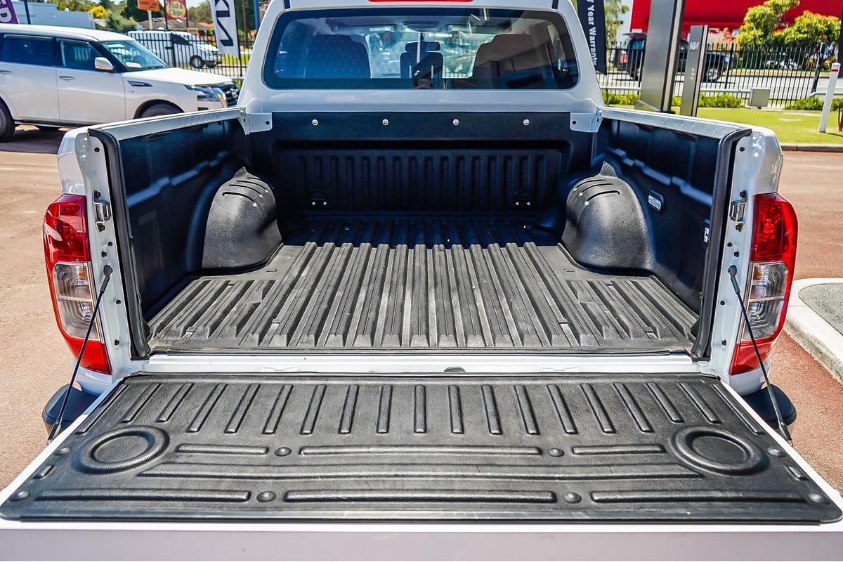2023 Nissan Navara SL D23 Rear Wheel Drive