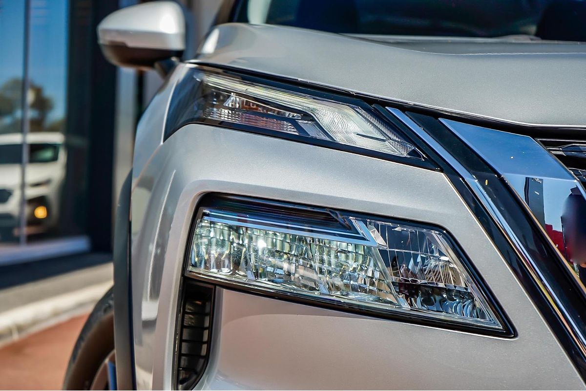2024 Nissan X-TRAIL ST T33