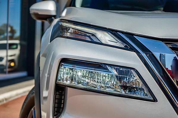 2024 Nissan X-TRAIL ST T33