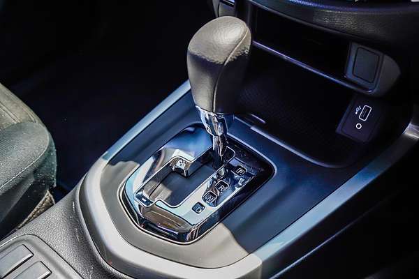 2023 Nissan Navara SL D23 Rear Wheel Drive