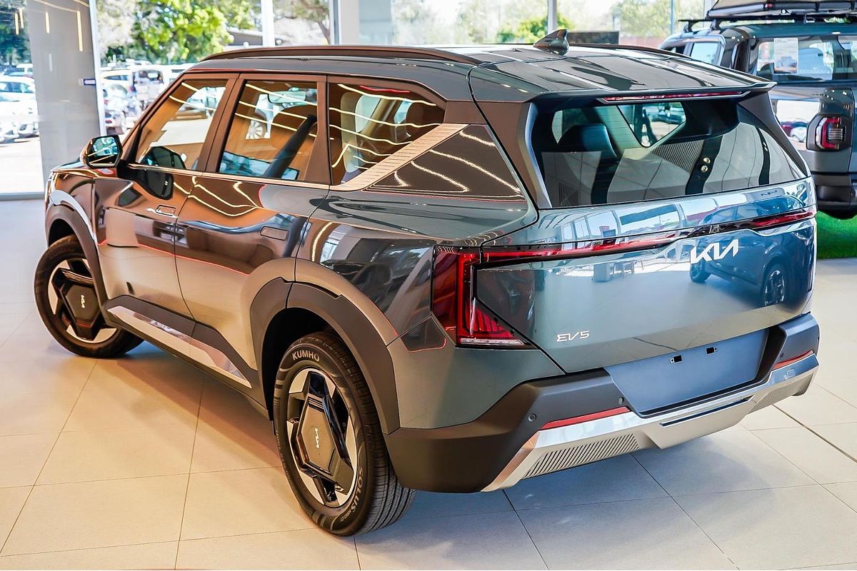 2025 Kia EV5 Air Long Range OVc