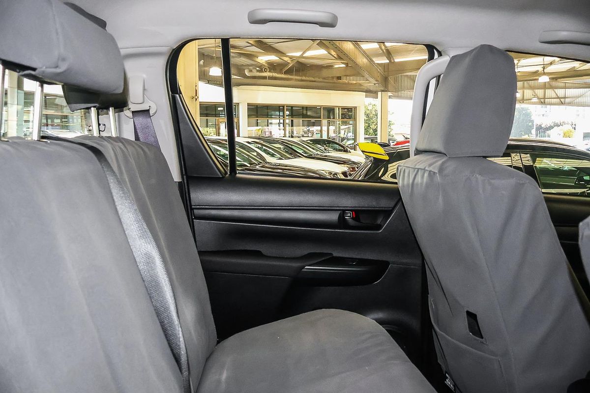 2023 Toyota Hilux SR GUN126R 4X4