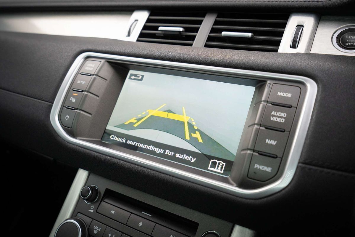 2015 Land Rover Range Rover Evoque TD4 150 Pure L538
