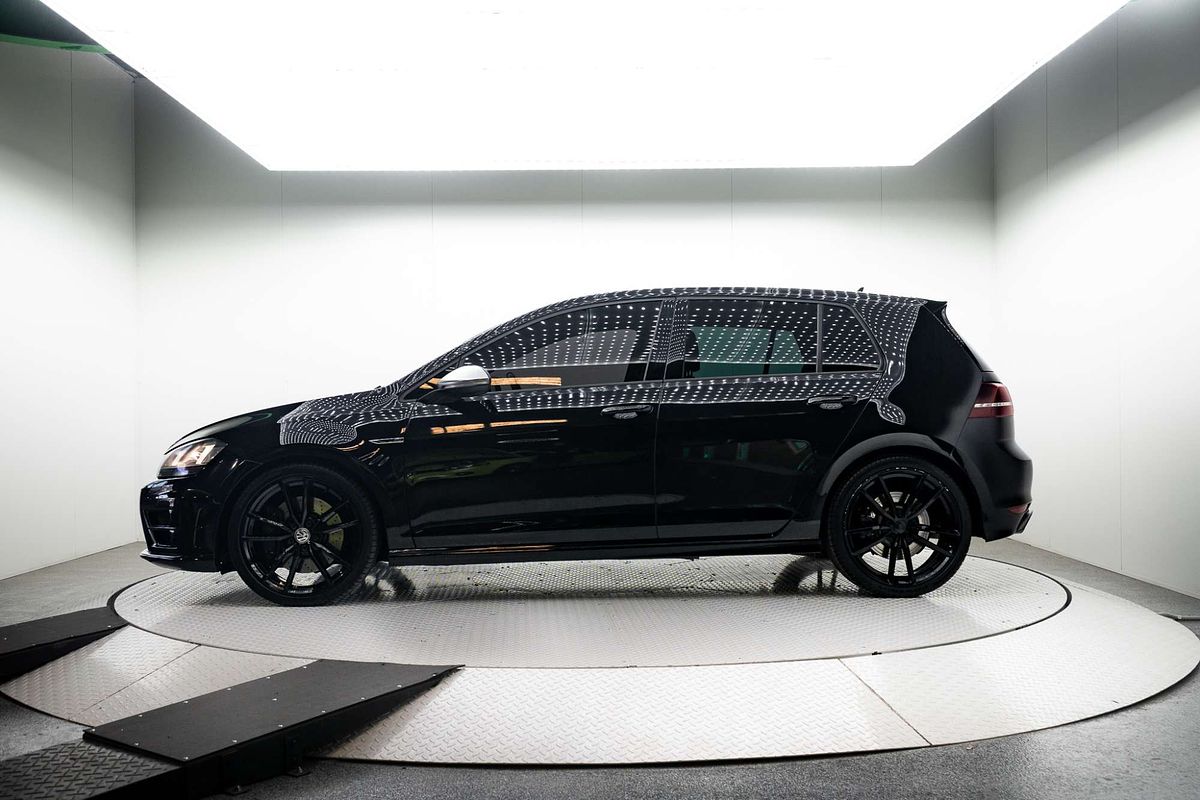 2014 Volkswagen Golf R 7