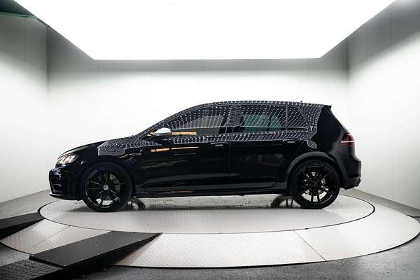 2014 Volkswagen Golf R 7