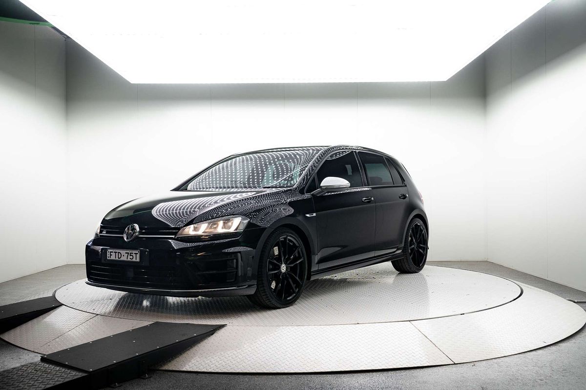 2014 Volkswagen Golf R 7