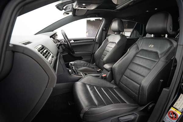 2014 Volkswagen Golf R 7