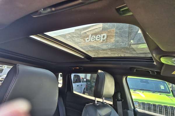 2023 Jeep Compass S-Limited M6