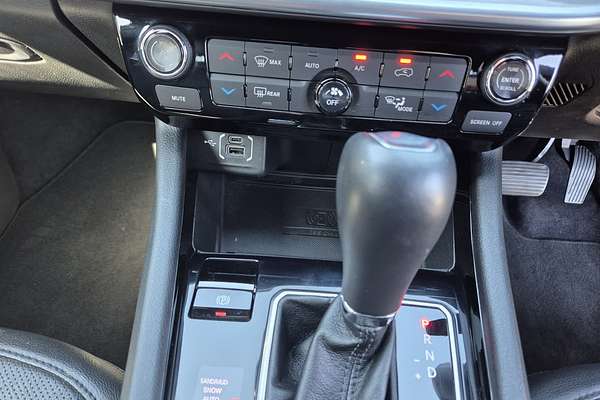 2023 Jeep Compass S-Limited M6