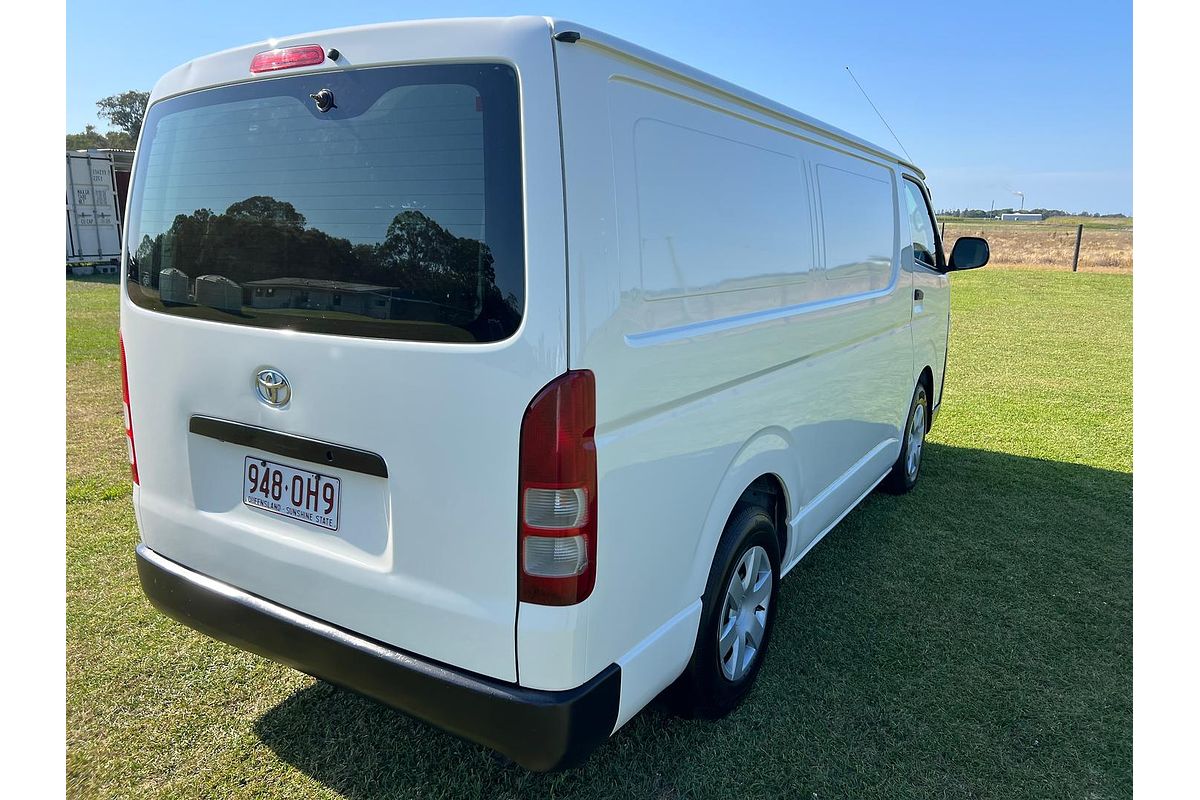 2014 Toyota Hiace KDH201R LWB