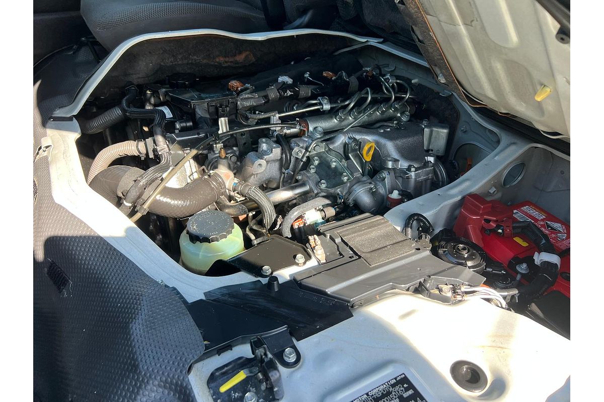 2014 Toyota Hiace KDH201R LWB