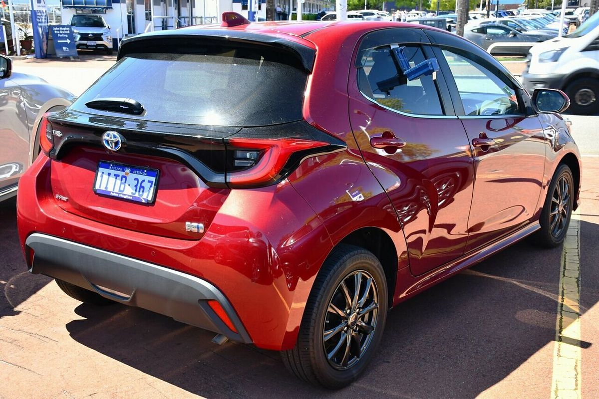 2022 Toyota Yaris ZR Hybrid MXPH10R