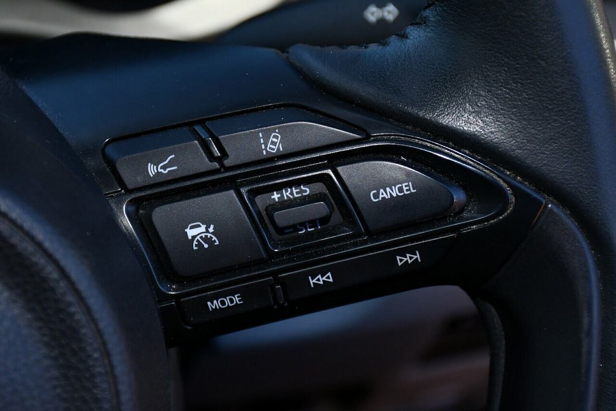 2022 Toyota Yaris ZR Hybrid MXPH10R