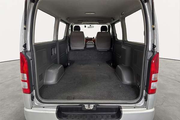 2009 Toyota Hiace Long Super GL