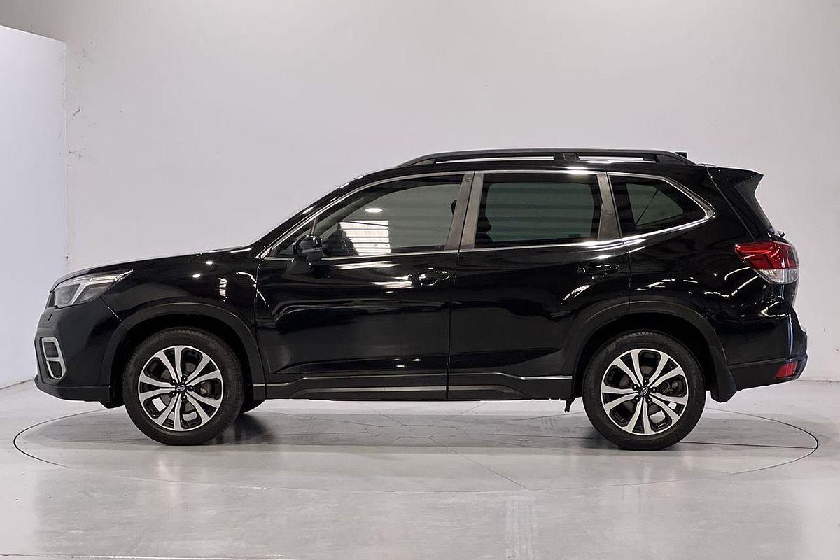 2021 Subaru Forester 2.5i Premium S5