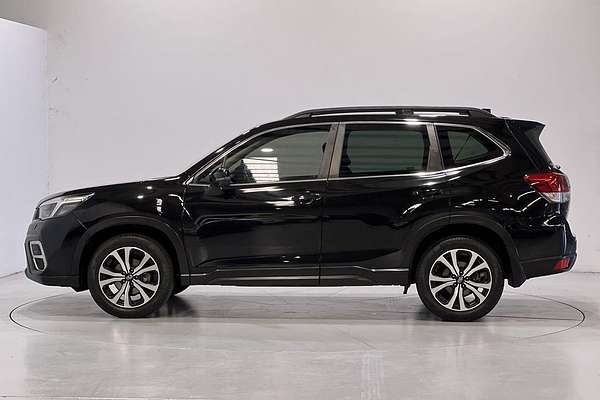 2021 Subaru Forester 2.5i Premium S5