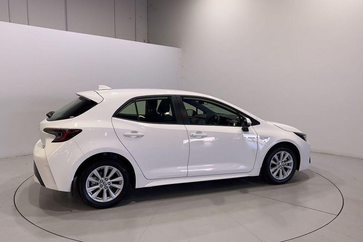 2023 Toyota Corolla Ascent Sport Hybrid ZWE219R