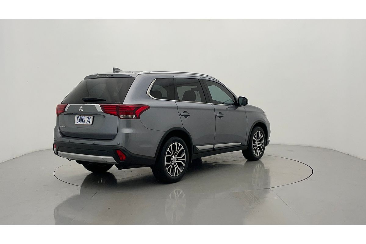 2017 Mitsubishi Outlander LS Safety Pack ZK