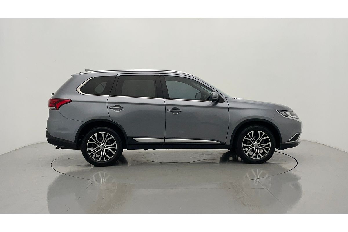 2017 Mitsubishi Outlander LS Safety Pack ZK