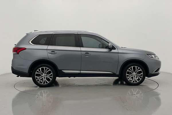 2017 Mitsubishi Outlander LS Safety Pack ZK