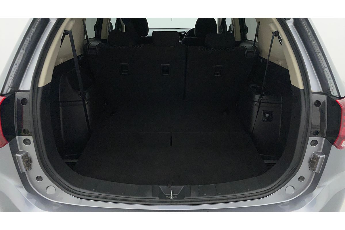 2017 Mitsubishi Outlander LS Safety Pack ZK