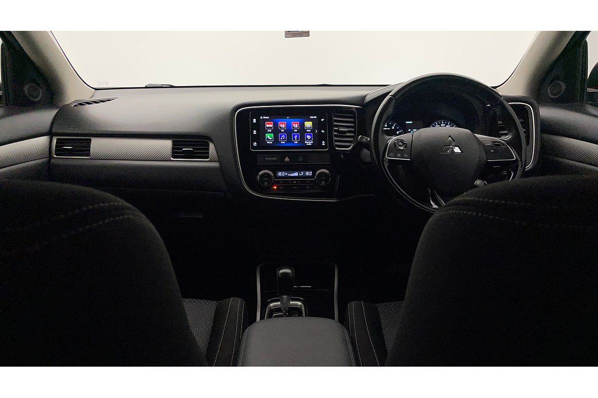 2017 Mitsubishi Outlander LS Safety Pack ZK