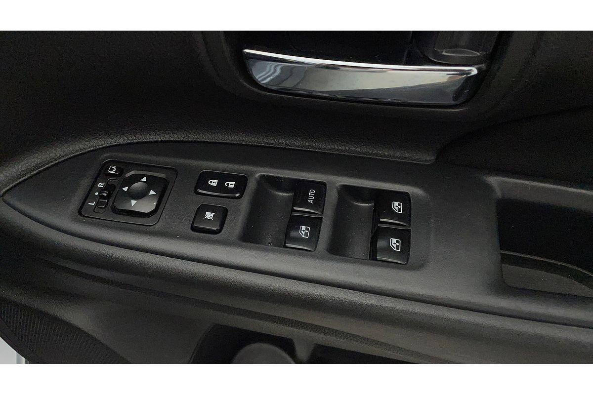 2017 Mitsubishi Outlander LS Safety Pack ZK