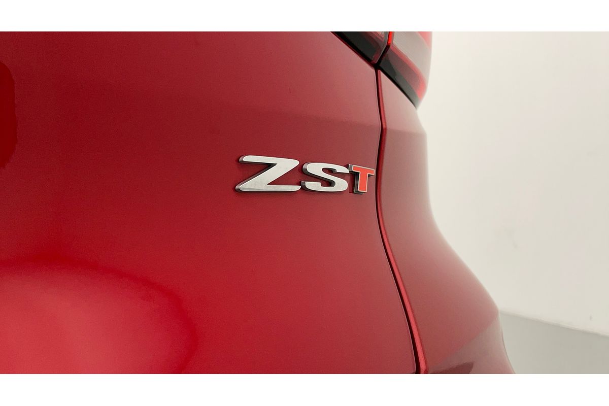 2022 MG ZST Essence