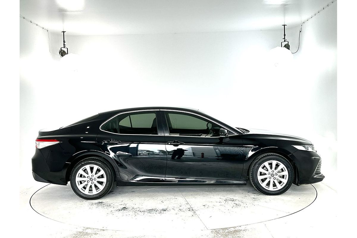 2018 Toyota Camry Ascent ASV70R