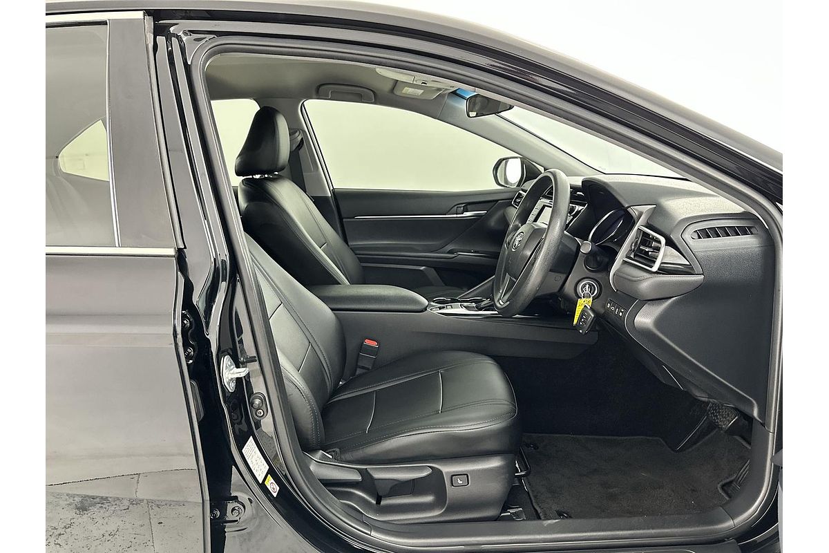 2018 Toyota Camry Ascent ASV70R
