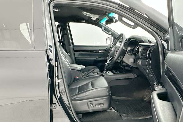 2019 Toyota Hilux Rugged X GUN126R 4X4