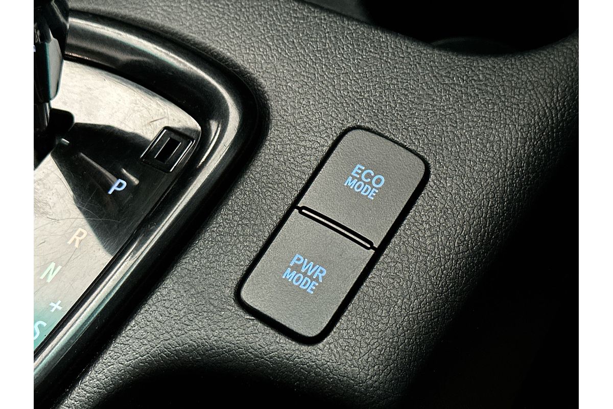 2019 Toyota Hilux Rugged X GUN126R 4X4