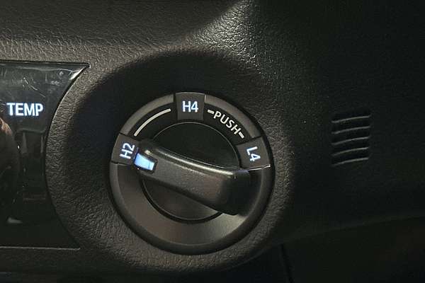 2019 Toyota Hilux Rugged X GUN126R 4X4